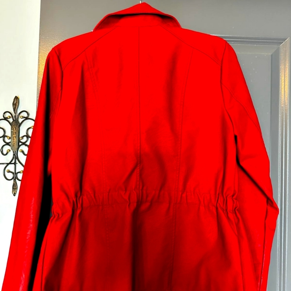 Jacket - Picture 3 of 3